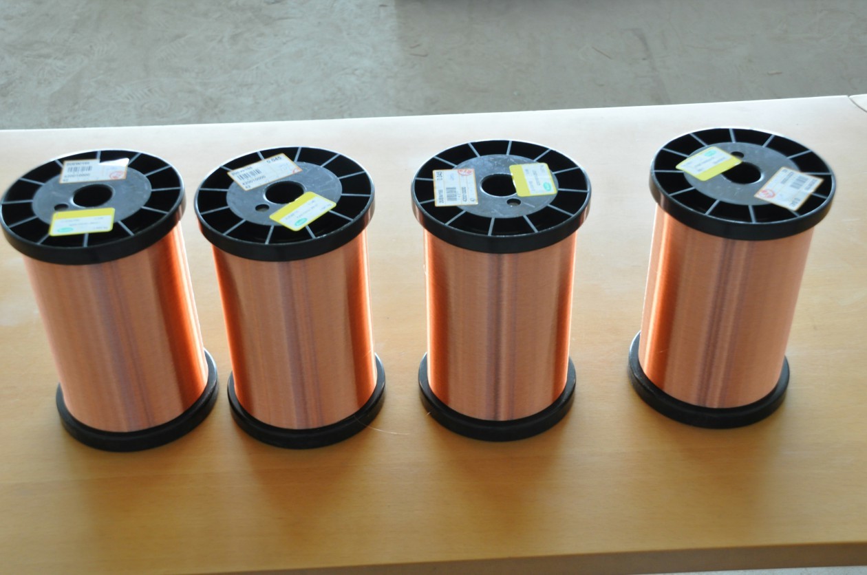 Extreme Fine Enamel Coated Copper Wire 0.4 0.8mm 1UEW / 155℃ For